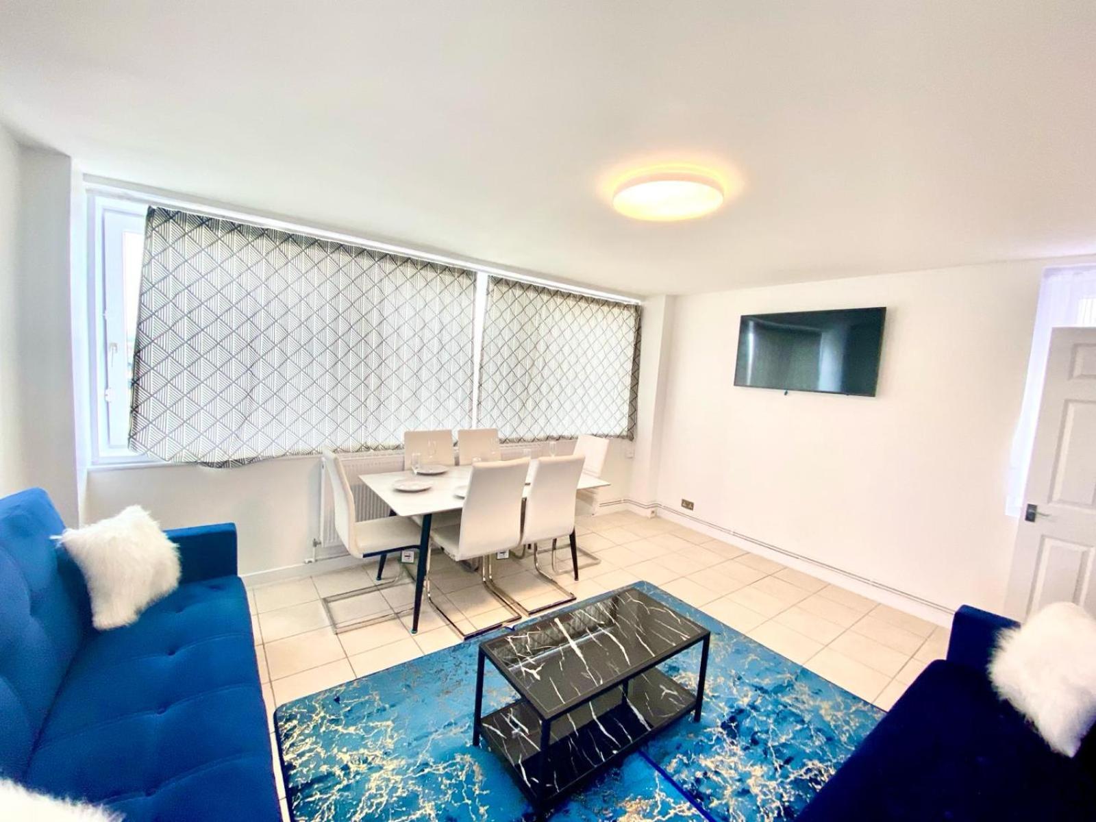 Comfy Two Bedroom Edgeware Road In Apartment