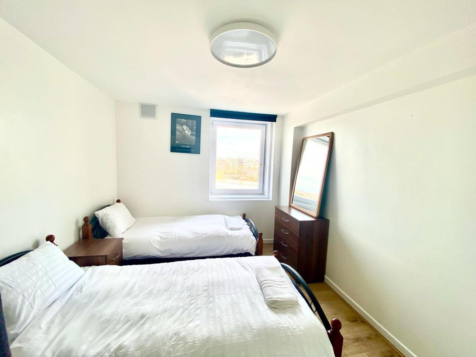 Comfy Two Bedroom Edgeware Road In * London